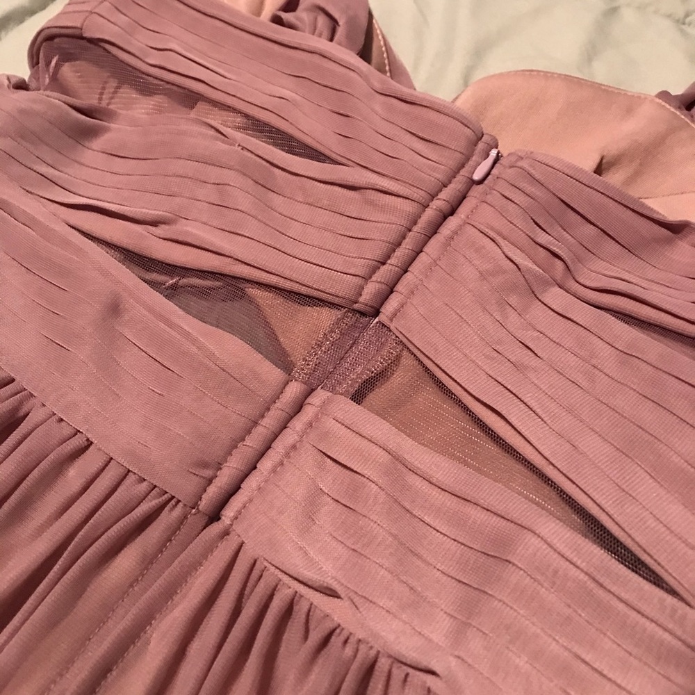 ELSYE DRESS - MAUVE - Picture 3 of 7